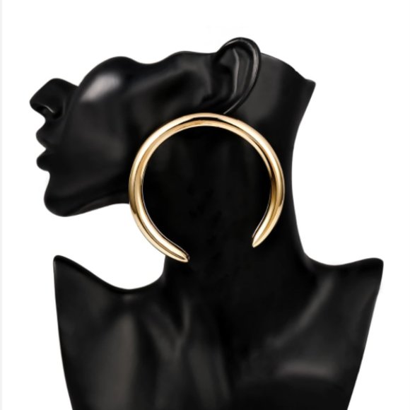 Trendy Open Gold Hoops - Picture 4 of 4